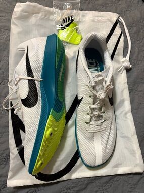 SIZE 10 Men's NIKE Zoom Rival
Distance Track Spikes White Spruce
FZ9653-102